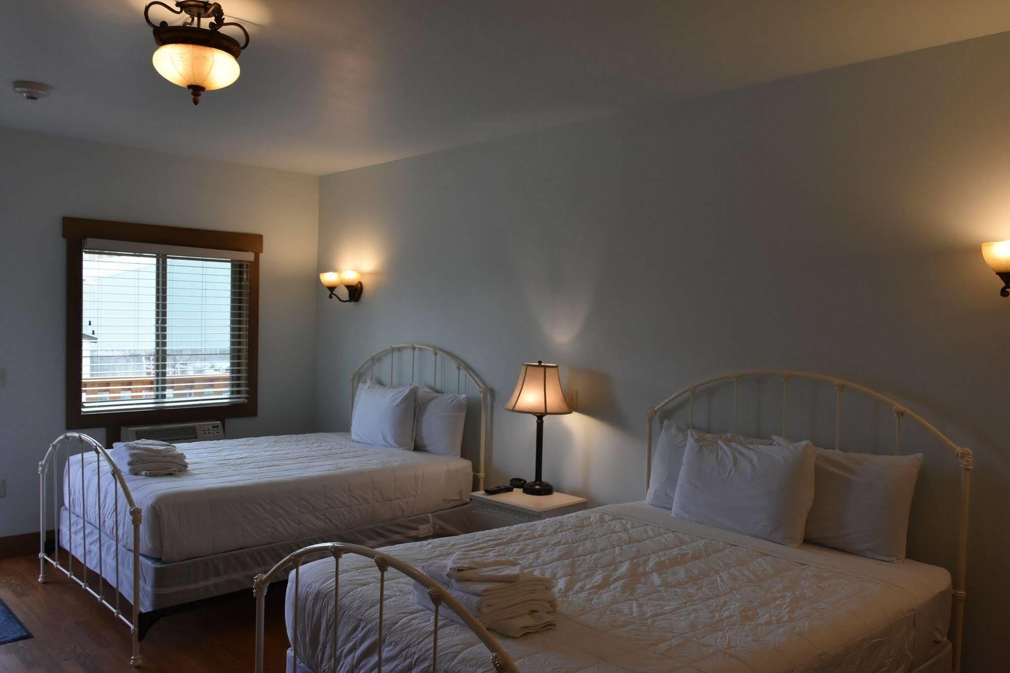 Yellowstone Condos & Suites Gardiner Extérieur photo