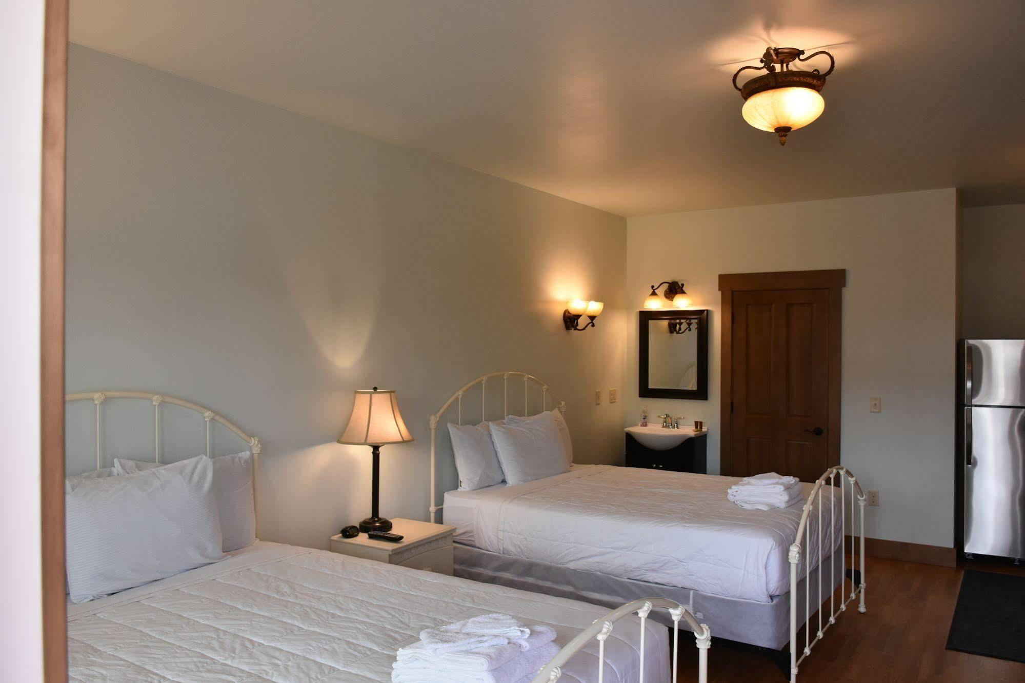 Yellowstone Condos & Suites Gardiner Extérieur photo