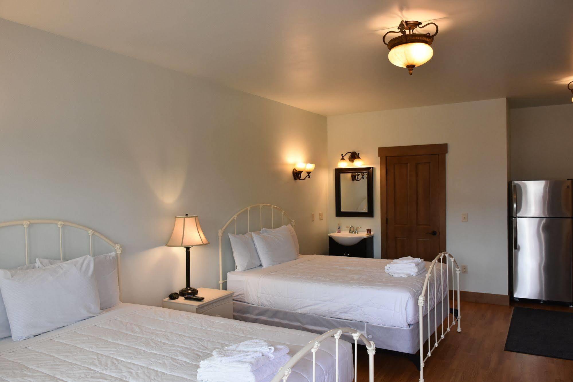 Yellowstone Condos & Suites Gardiner Extérieur photo