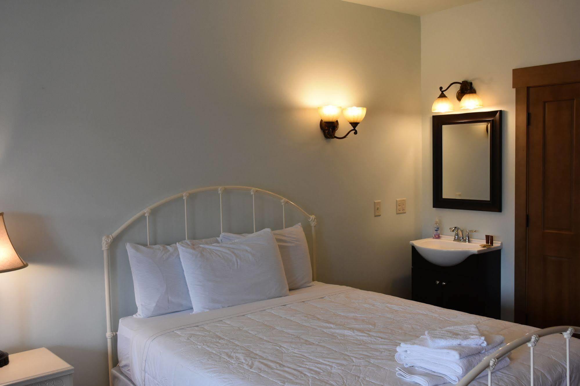 Yellowstone Condos & Suites Gardiner Extérieur photo
