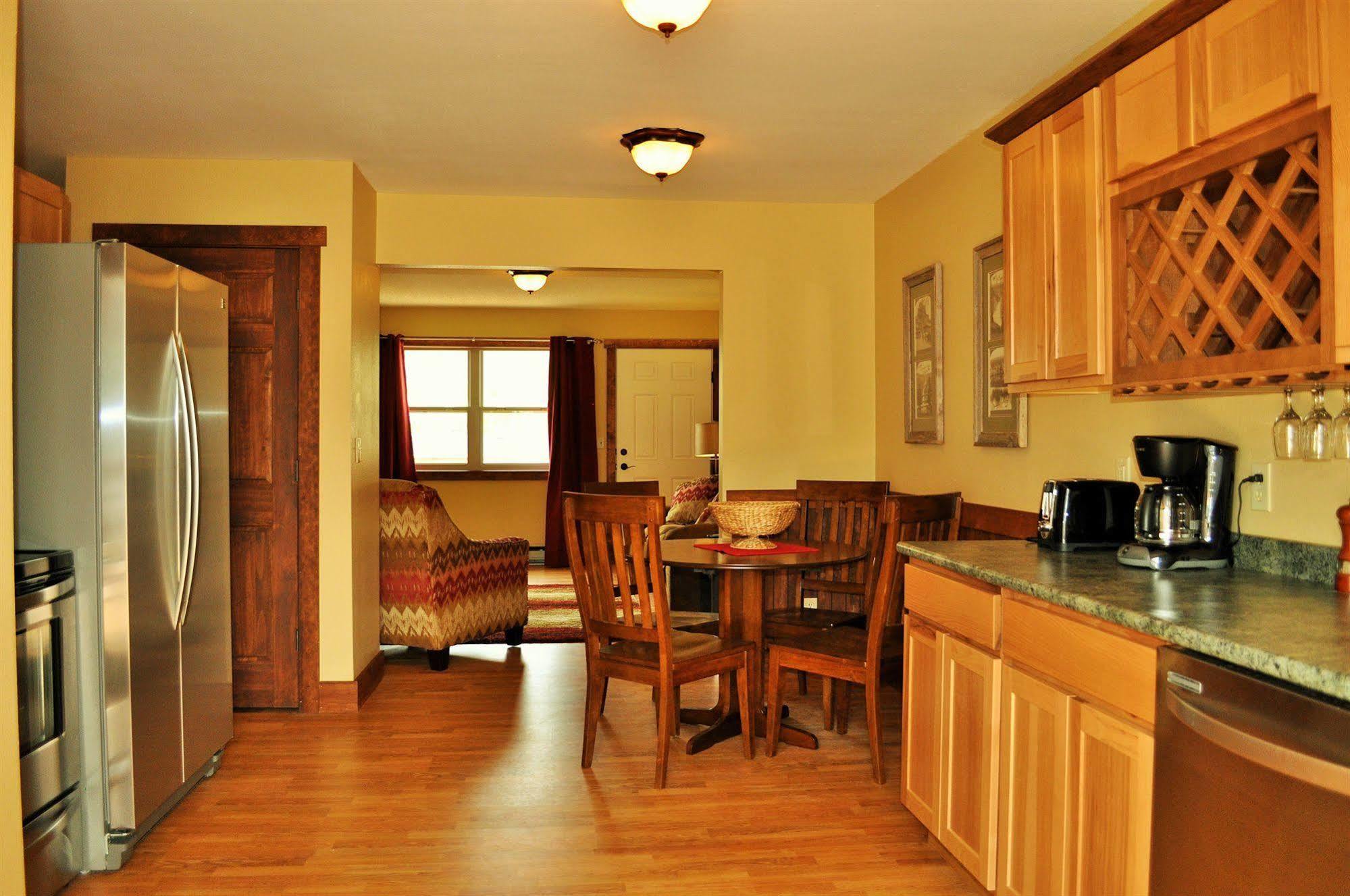 Yellowstone Condos & Suites Gardiner Extérieur photo