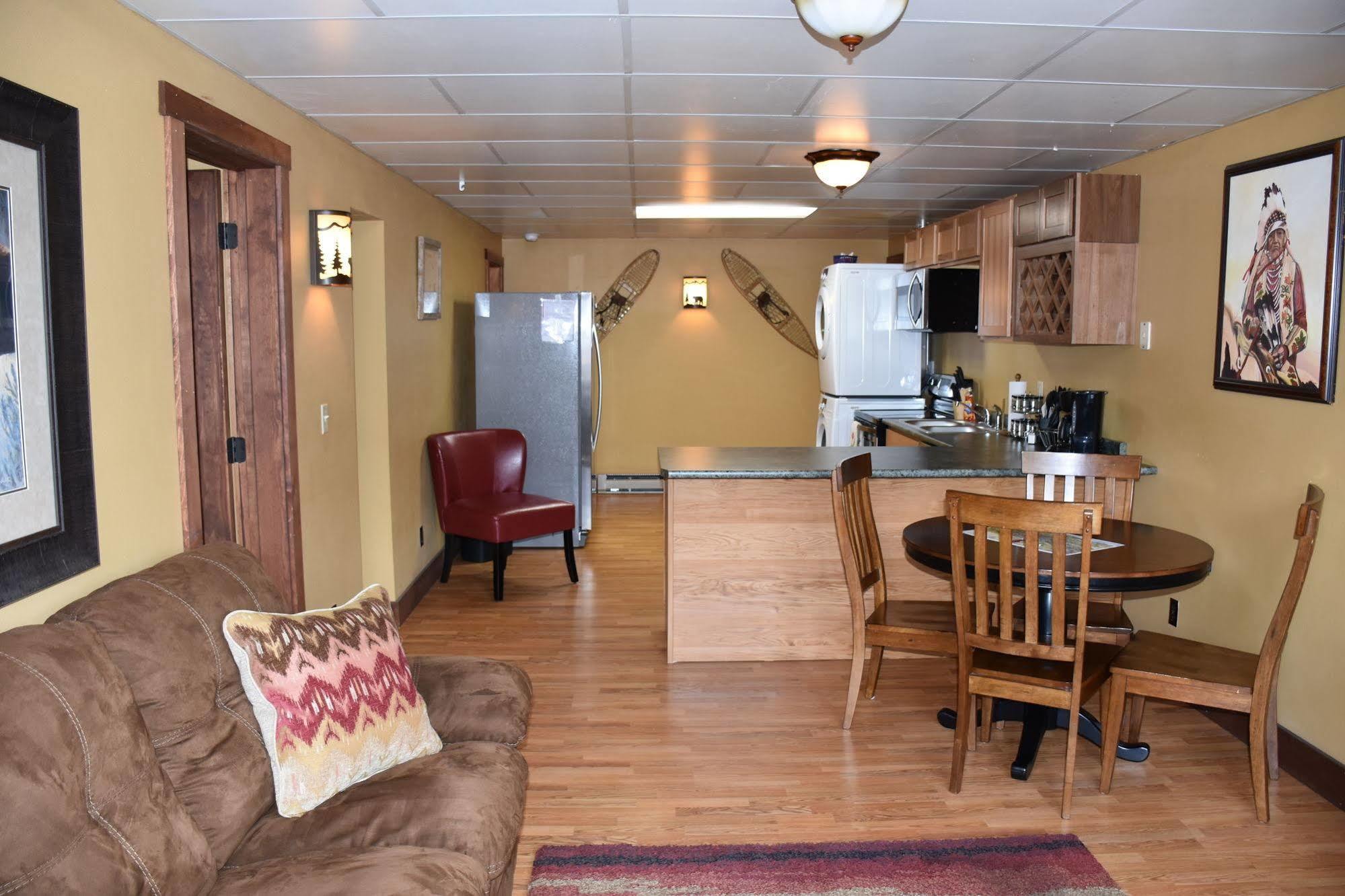 Yellowstone Condos & Suites Gardiner Extérieur photo